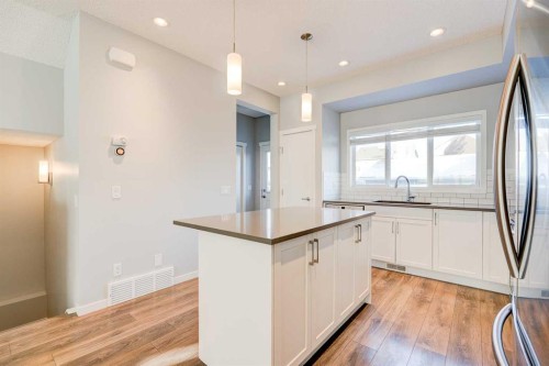 8036 Masters Boulevard, Calgary, AB - Indoor Photo Showing Kitchen With Upgraded Kitchen