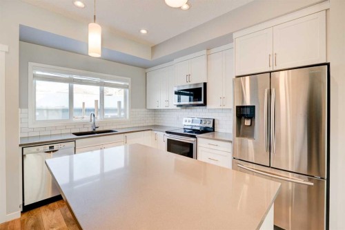 8036 Masters Boulevard, Calgary, AB - Indoor Photo Showing Kitchen With Stainless Steel Kitchen With Upgraded Kitchen