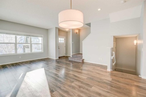 8036 Masters Boulevard, Calgary, AB - Indoor Photo Showing Other Room