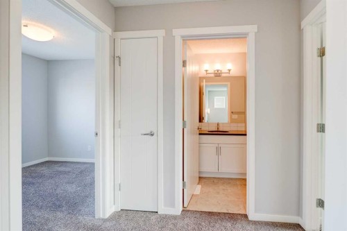 8036 Masters Boulevard, Calgary, AB - Indoor Photo Showing Other Room