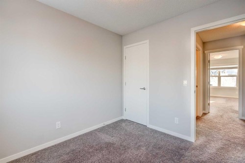 8036 Masters Boulevard, Calgary, AB - Indoor Photo Showing Other Room