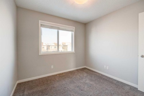 8036 Masters Boulevard, Calgary, AB - Indoor Photo Showing Other Room