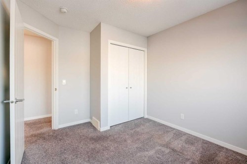 8036 Masters Boulevard, Calgary, AB - Indoor Photo Showing Other Room