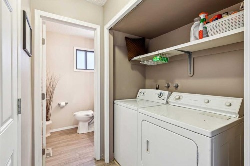 16 Bedwood Rise Ne, Calgary, AB - Indoor Photo Showing Laundry Room