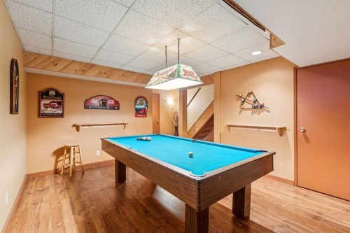 16 Bedwood Rise Ne, Calgary, AB - Indoor Photo Showing Other Room