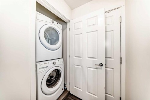 4301-215 Legacy Boulevard Se, Calgary, AB - Indoor Photo Showing Laundry Room