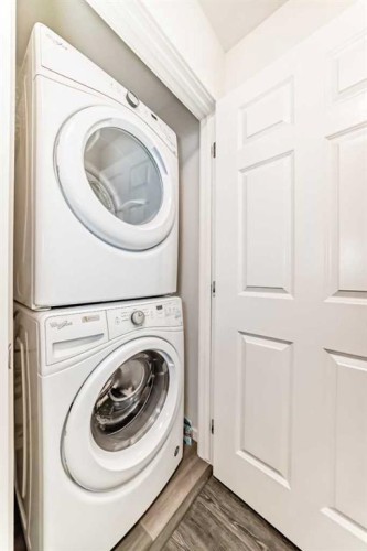 4301-215 Legacy Boulevard Se, Calgary, AB - Indoor Photo Showing Laundry Room