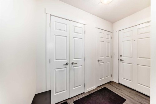 4301-215 Legacy Boulevard Se, Calgary, AB - Indoor Photo Showing Other Room