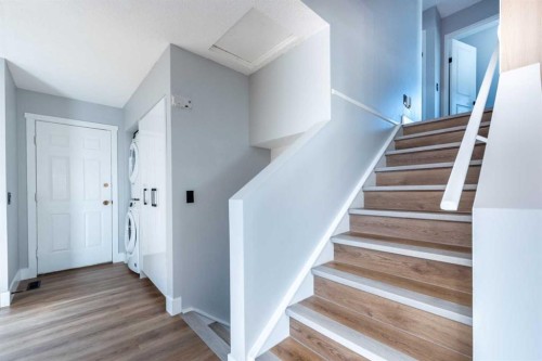 13 Martingrove Court Ne, Calgary, AB - Indoor Photo Showing Other Room