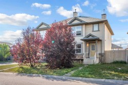 5 Saddlebrook Common NE Calgary, AB T3J 5M4