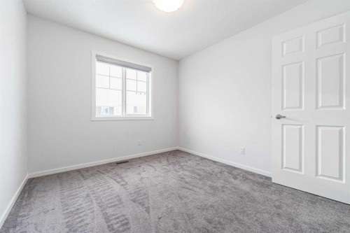 8888 Cityscape Drive Ne, Calgary, AB - Indoor Photo Showing Other Room