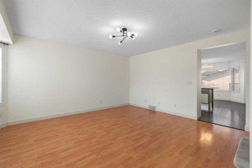 154 Arbour Crest Circle Nw, Calgary, AB - Indoor Photo Showing Other Room