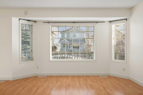 154 Arbour Crest Circle Nw, Calgary, AB - Indoor Photo Showing Other Room