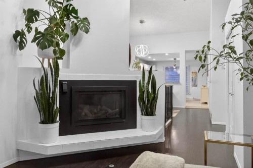 643 Strathcona Drive Sw, Calgary, AB - Indoor With Fireplace