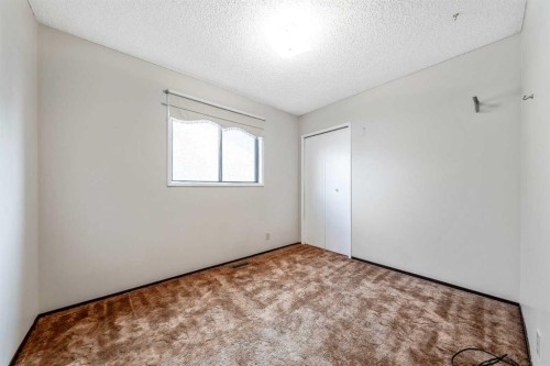 24 Templeson Road Ne, Calgary, AB - Indoor Photo Showing Other Room