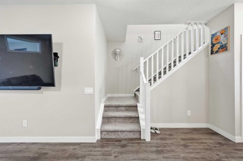 4 Cornergate Place Ne, Calgary, AB - Indoor Photo Showing Other Room