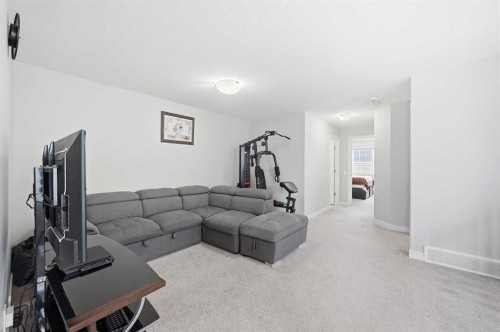 4 Cornergate Place Ne, Calgary, AB - Indoor