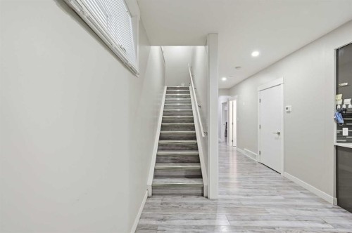 4 Cornergate Place Ne, Calgary, AB - Indoor Photo Showing Other Room