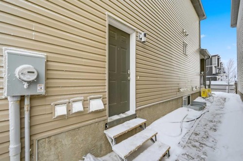4 Cornergate Place Ne, Calgary, AB - Outdoor With Exterior