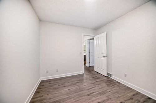79 Saddlebrook Way Ne, Calgary, AB - Indoor Photo Showing Other Room