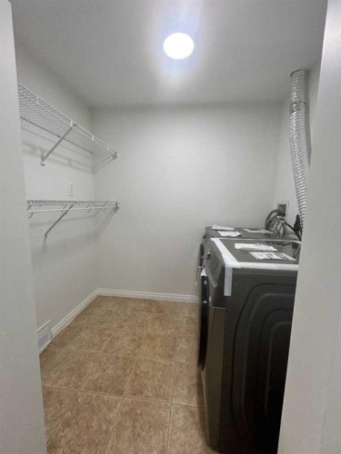 79 Saddlebrook Way Ne, Calgary, AB - Indoor