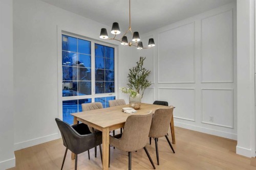 223 29 Avenue Nw, Calgary, AB - Indoor Photo Showing Dining Room