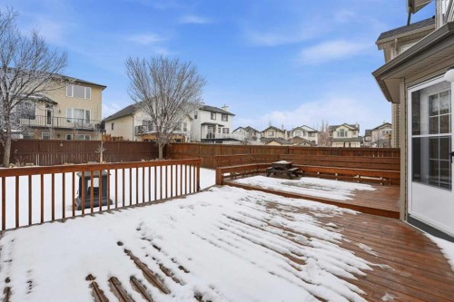 32 Evanscove Heights Nw, Calgary, AB - Outdoor
