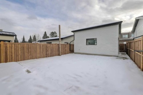 1739 48 Avenue Sw, Calgary, AB - Outdoor With Exterior