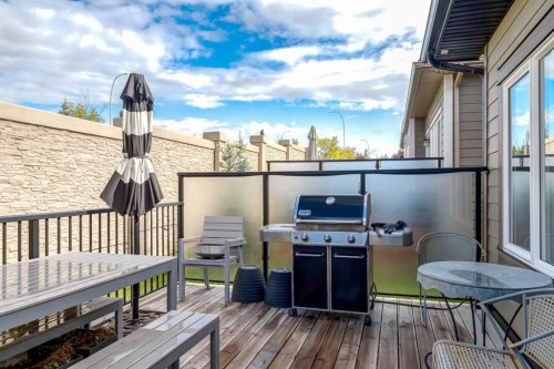 95 Sierra Morena Manor Sw, Calgary, AB - Outdoor With Deck Patio Veranda With Exterior