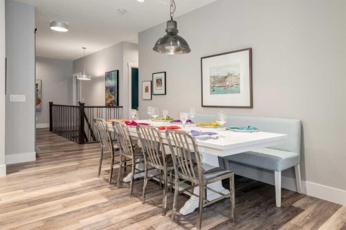 95 Sierra Morena Manor Sw, Calgary, AB - Indoor Photo Showing Dining Room