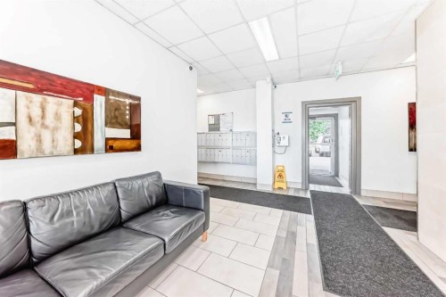 303-314 14 Street Nw, Calgary, AB 