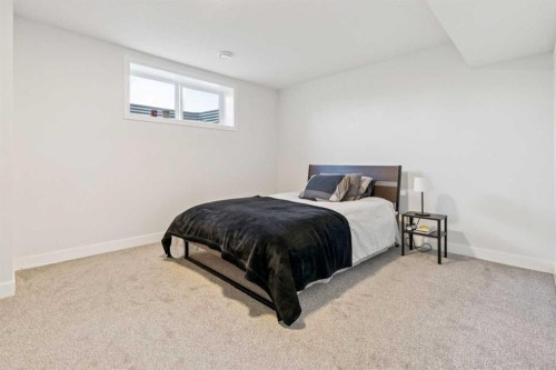 101 Lavender Manor Se, Calgary, AB - Indoor Photo Showing Bedroom