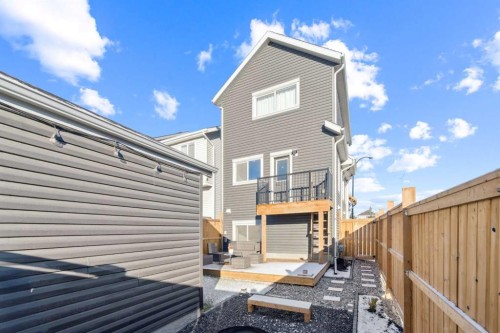 101 Lavender Manor Se, Calgary, AB - Outdoor With Exterior
