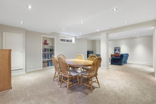 5550 Henwood Street Sw, Calgary, AB - Indoor