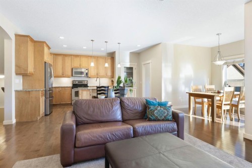 5550 Henwood Street Sw, Calgary, AB - Indoor Photo Showing Other Room