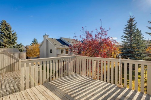 19 Sunlake Gardens Se, Calgary, AB - Outdoor With Deck Patio Veranda