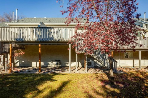 19 Sunlake Gardens Se, Calgary, AB - Outdoor With Deck Patio Veranda