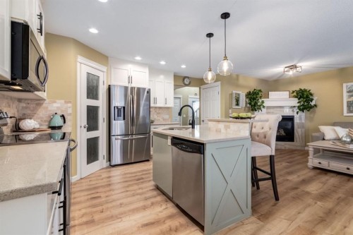 82 Cranwell Common Se, Calgary, AB - Indoor Photo Showing Kitchen With Double Sink With Upgraded Kitchen