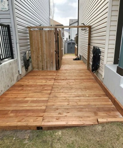 82 Cranwell Common Se, Calgary, AB - Outdoor With Exterior