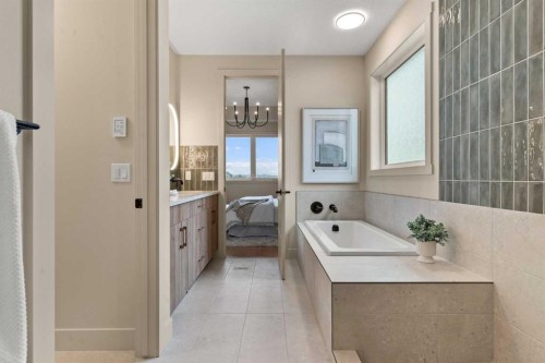 8 Westmount Point, Okotoks, AB - Indoor Photo Showing Bathroom