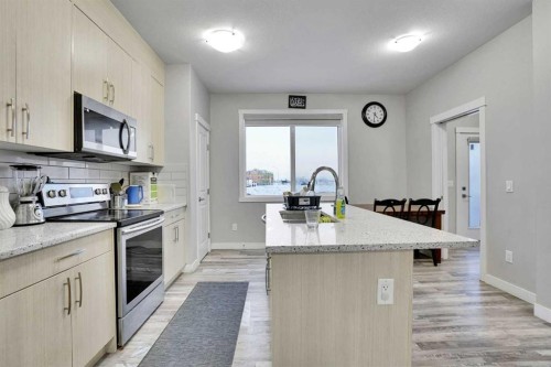 14 Belvedere Common Se, Calgary, AB - Indoor Photo Showing Kitchen With Upgraded Kitchen
