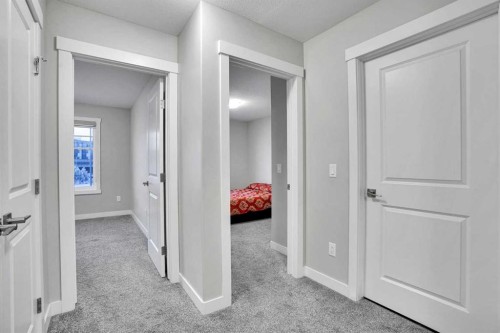 14 Belvedere Common Se, Calgary, AB - Indoor Photo Showing Other Room