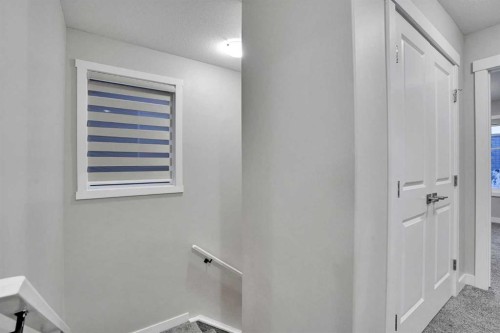 14 Belvedere Common Se, Calgary, AB - Indoor Photo Showing Other Room
