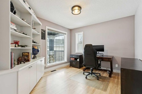 810 Wentworth Place Sw, Calgary, AB - Indoor Photo Showing Office
