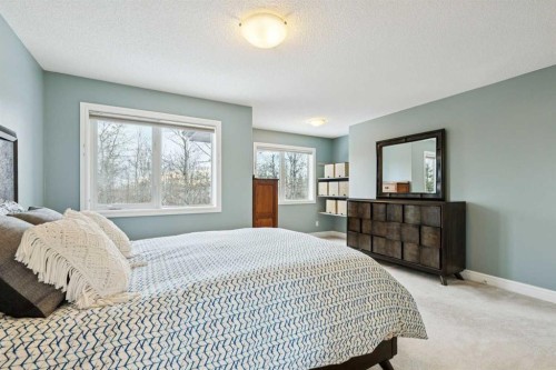 810 Wentworth Place Sw, Calgary, AB - Indoor Photo Showing Bedroom