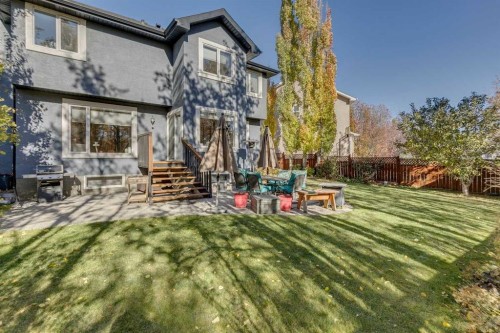 810 Wentworth Place Sw, Calgary, AB - Outdoor