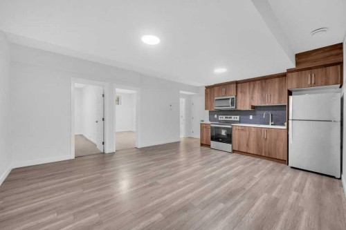 95 Saddlepeace Way Ne, Calgary, AB - Indoor Photo Showing Kitchen