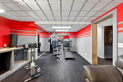 22 Shawinigan Rise Sw, Calgary, AB - Indoor Photo Showing Gym Room