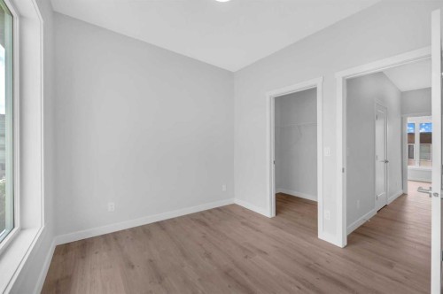 305 Shawnee Square Sw, Calgary, AB - Indoor Photo Showing Other Room