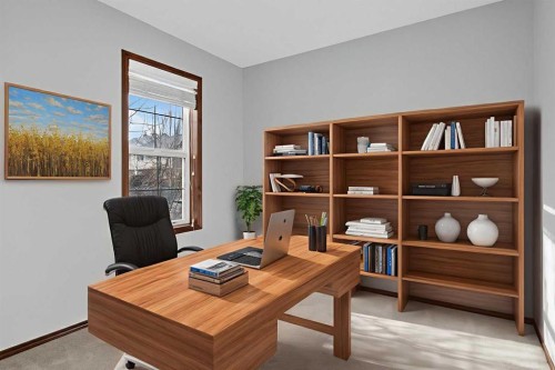 4358 Elgin Avenue Se, Calgary, AB - Indoor Photo Showing Office